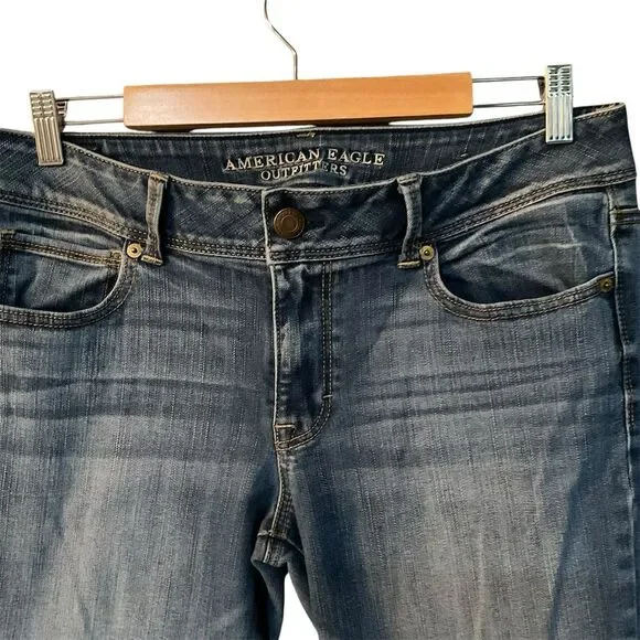 American Eagle Women's Kick Boot Super Stretch Bootcut Blue Jeans Size 14 - Picture 2 of 10